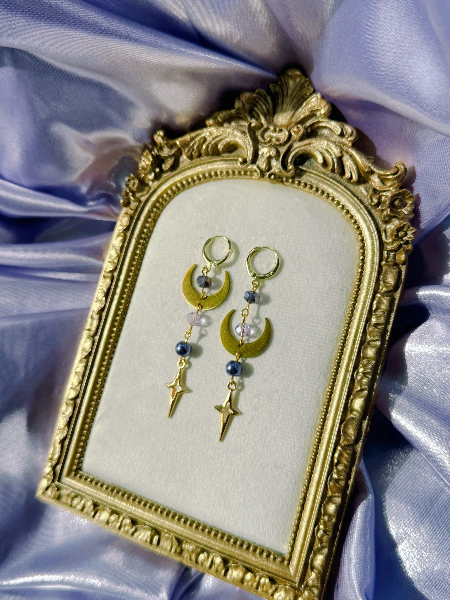 Shar's Aegis Earrings