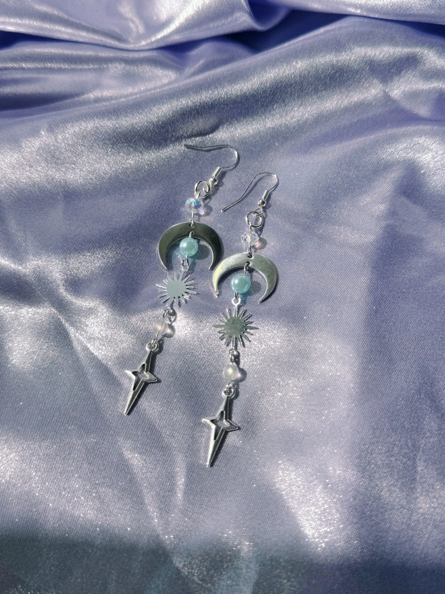 Selûne's Light Earrings